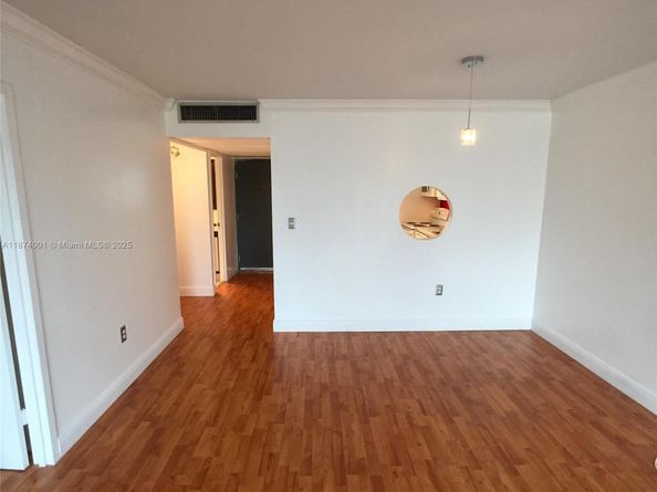 1025 Alton Rd 507, Miami Beach FL 33139
