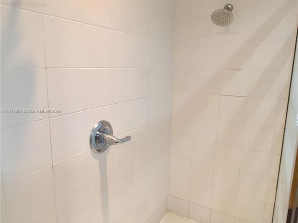 1025 Alton Rd 507, Miami Beach FL 33139