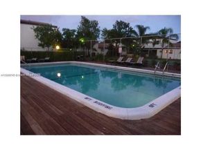 3200 NW 5th Ter 8, Pompano Beach FL 33064
