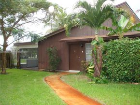 3200 NW 5th Ter 8, Pompano Beach FL 33064