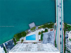 3 Island Ave 10K, Miami Beach FL 33139