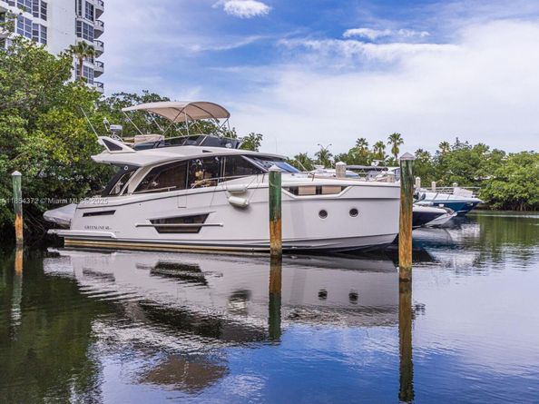 3530 Mystic Pointe Dr 2508, Aventura FL 33180