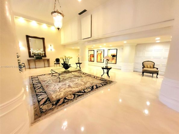 3530 Mystic Pointe Dr 2508, Aventura FL 33180
