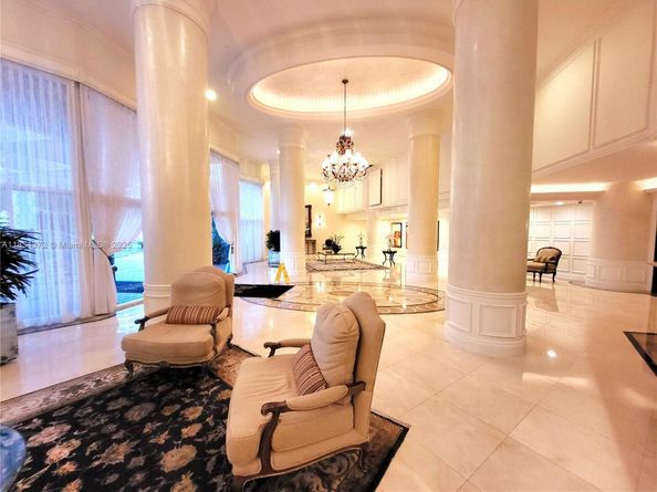 3530 Mystic Pointe Dr 2508, Aventura FL 33180