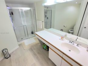 3530 Mystic Pointe Dr 2508, Aventura FL 33180