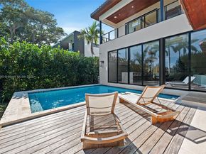 Undisclosed Address #A11915030, Miami Beach FL 33140