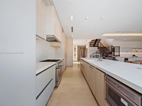 Undisclosed Address #A11915030, Miami Beach FL 33140