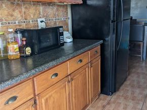 65 NE 202nd Ter Q27, Miami Gardens FL 33179