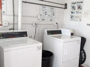 65 NE 202nd Ter Q27, Miami Gardens FL 33179