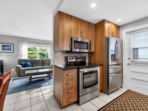 415 NE 2nd St 224, Hallandale Beach FL 33009
