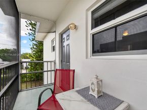 415 NE 2nd St 224, Hallandale Beach FL 33009