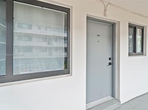 2924 Day Ave N211, Miami FL 33133