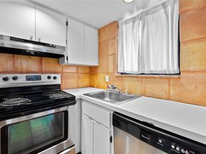 2924 Day Ave N211, Miami FL 33133