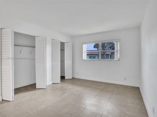 2915 Crosley Dr W J, West Palm Beach FL 33415