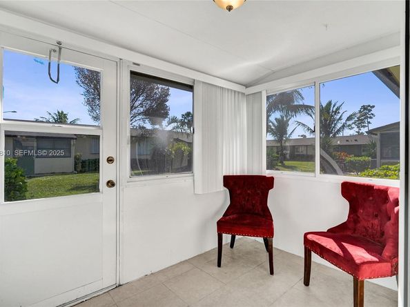 2915 Crosley Dr W J, West Palm Beach FL 33415