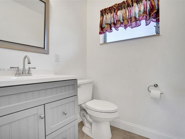 2915 Crosley Dr W J, West Palm Beach FL 33415