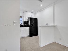 2915 Crosley Dr W J, West Palm Beach FL 33415