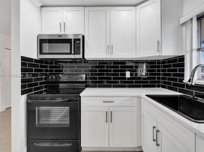 2915 Crosley Dr W J, West Palm Beach FL 33415