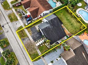 10720 SW 142nd Ave, Miami FL 33186