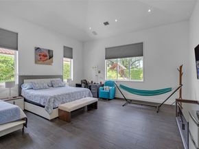 7635 SW 84th Ct, Miami FL 33143