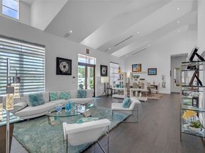 7635 SW 84th Ct, Miami FL 33143
