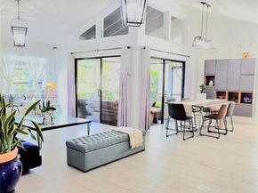 5551 Lakeview Mews Dr, Boynton Beach FL 33437