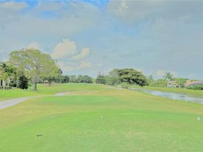 5551 Lakeview Mews Dr, Boynton Beach FL 33437