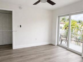 363 Washington Ave 35, Miami Beach FL 33139