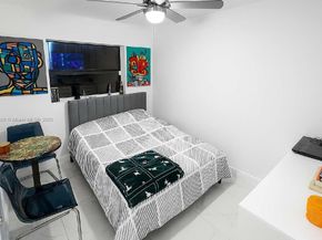 2231 NW 9th Ct, Fort Lauderdale FL 33311