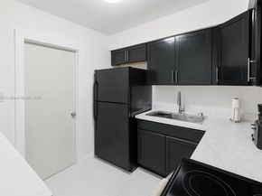 2231 NW 9th Ct, Fort Lauderdale FL 33311