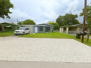 2231 NW 9th Ct