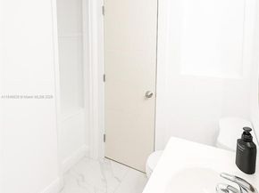 2231 NW 9th Ct, Fort Lauderdale FL 33311