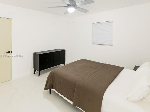 2231 NW 9th Ct, Fort Lauderdale FL 33311