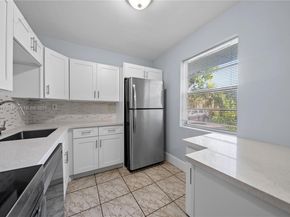9460 Fontainebleau Blvd 130, Miami FL 33172