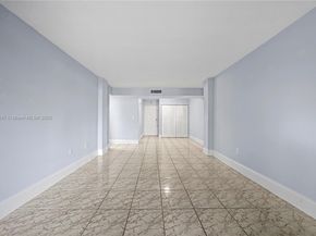 9460 Fontainebleau Blvd 130, Miami FL 33172