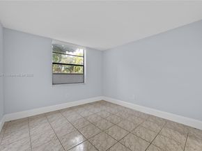 9460 Fontainebleau Blvd 130, Miami FL 33172