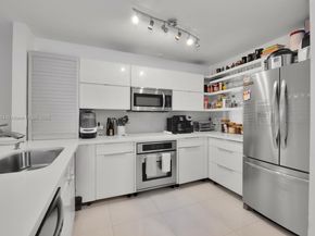 8596 SW 115th Pl, Miami FL 33173