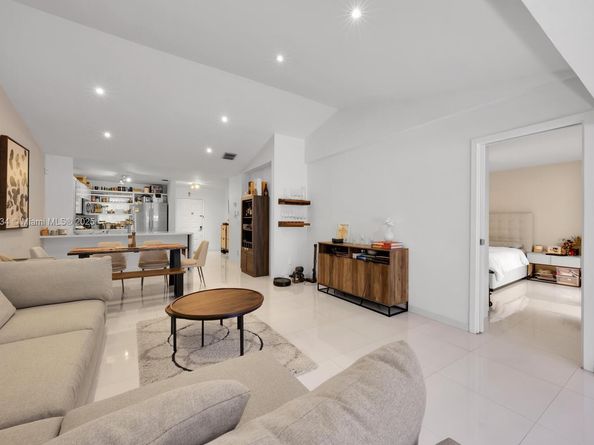 8596 SW 115th Pl, Miami FL 33173