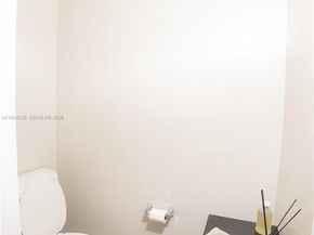 2133 NW 14th Pl, Homestead FL 33030