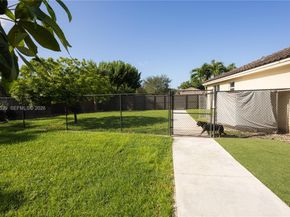 2133 NW 14th Pl, Homestead FL 33030