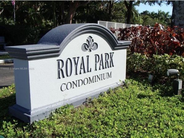 103 Royal Park Dr 1G, Oakland Park FL 33309