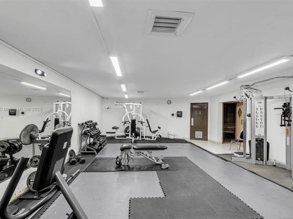 103 Royal Park Dr 1G, Oakland Park FL 33309