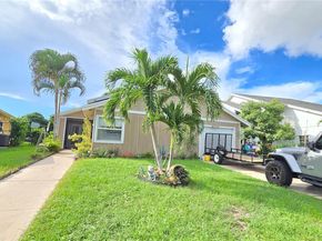 4105 Clearview Ter, West Palm Beach FL 33417