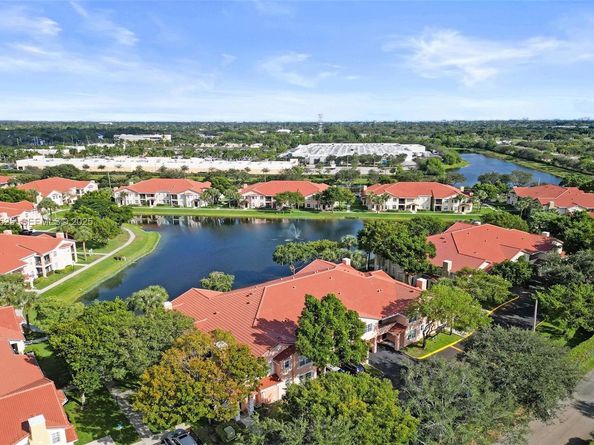 2409 Belmont Ln 2409, North Lauderdale FL 33068