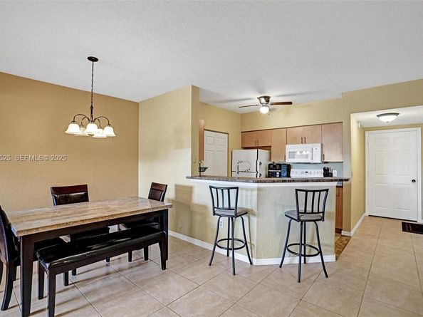 2409 Belmont Ln 2409, North Lauderdale FL 33068