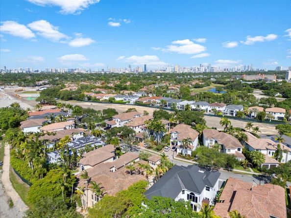 19501 NE 14 Ct, North Miami Beach FL 33169