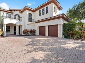 19501 NE 14 Ct, North Miami Beach FL 33169