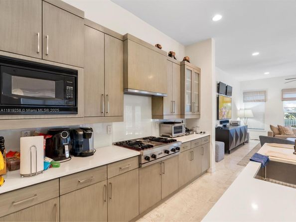 19501 NE 14 Ct, North Miami Beach FL 33169