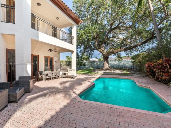 19501 NE 14 Ct, North Miami Beach FL 33169