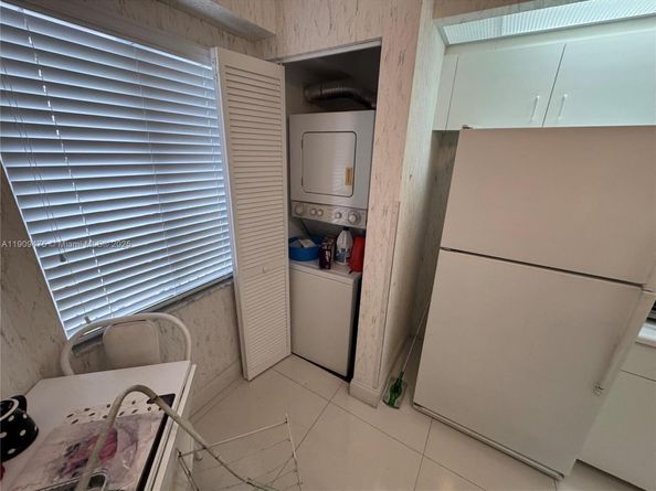 1650 SW 124th Ter 403D, Pembroke Pines FL 33027